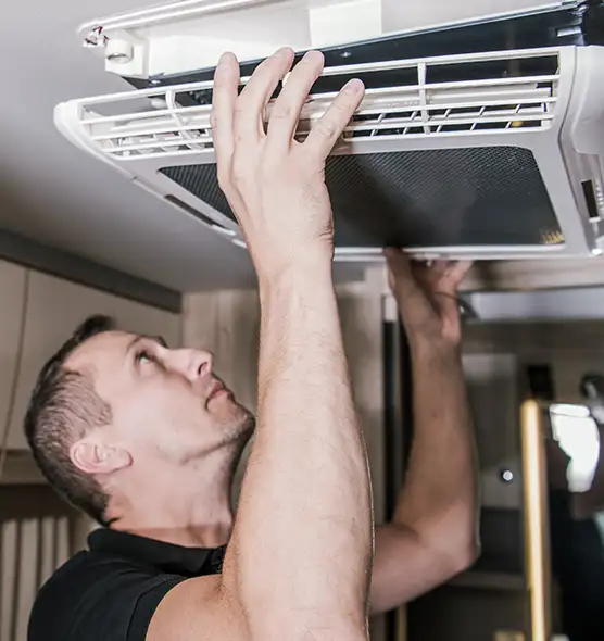  Professional Licensed And Insured Cleaners in Newport, KY